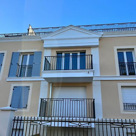 Elegant Appartement Minimaliste Entre Paris Et Disney Нуази-ле-Гран Экстерьер фото